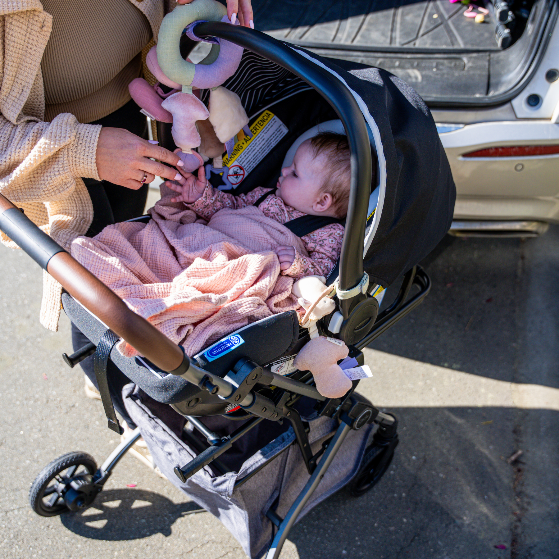 Strolee Stability Shopper Car Seat Adapters